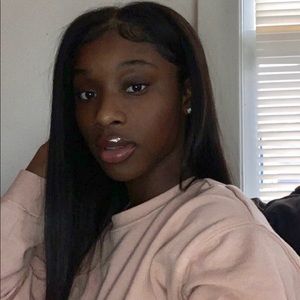 Meet your Posher, Breanna